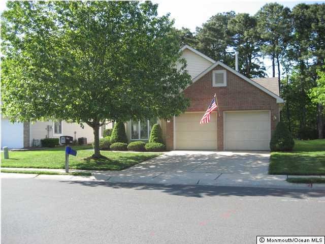 1618 Sweetbay Dr, Toms River, NJ 08755 - photo 1