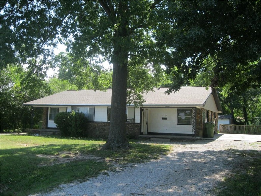 1306 S 6th St, Rogers, AR 72756 - photo 1