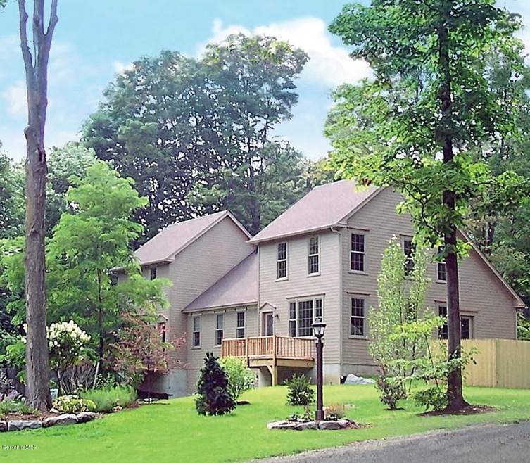 155 Maple Ave unit B, Great Barrington, MA 01230 - photo 1