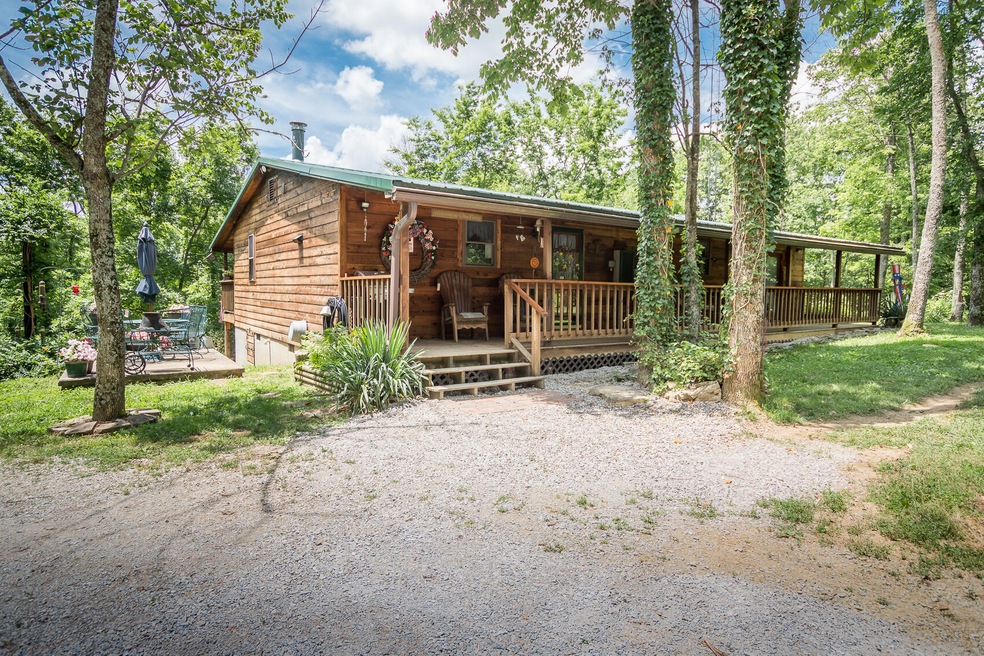 1199 Baxter Ridge Rd, Lawrenceburg, KY 40342 - photo 1