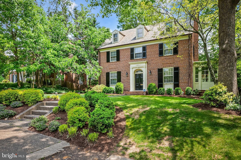 3907 Juniper Rd, Baltimore, MD 21218 - photo 1