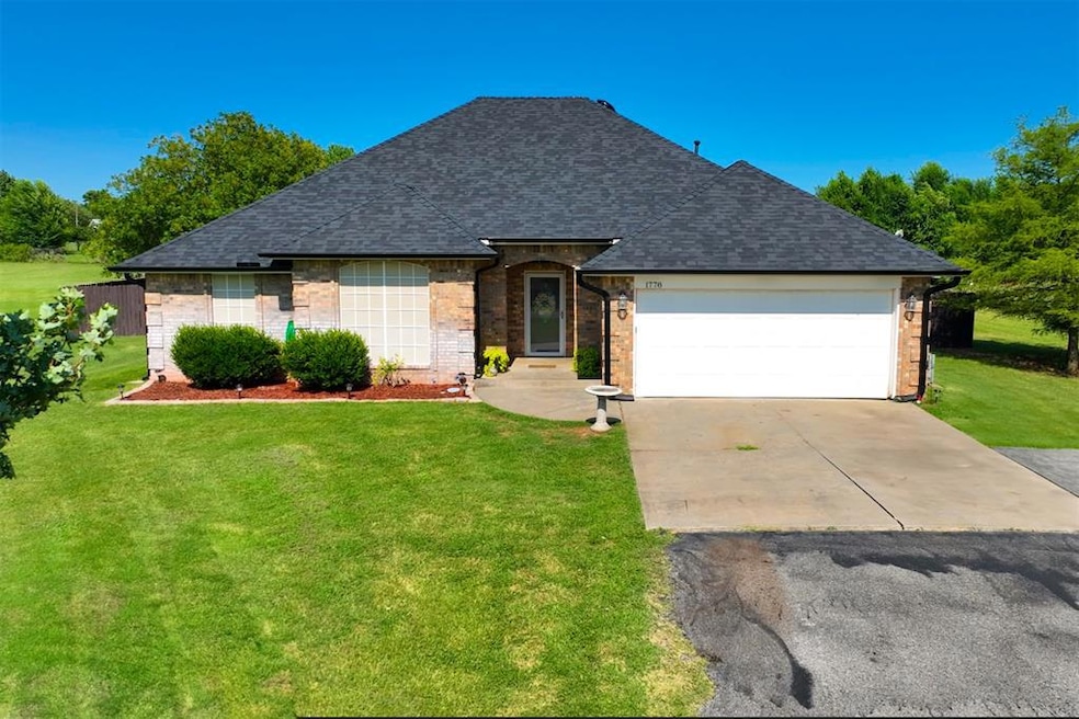1778 Ruby Dr, Blanchard, OK 73010 - photo 1