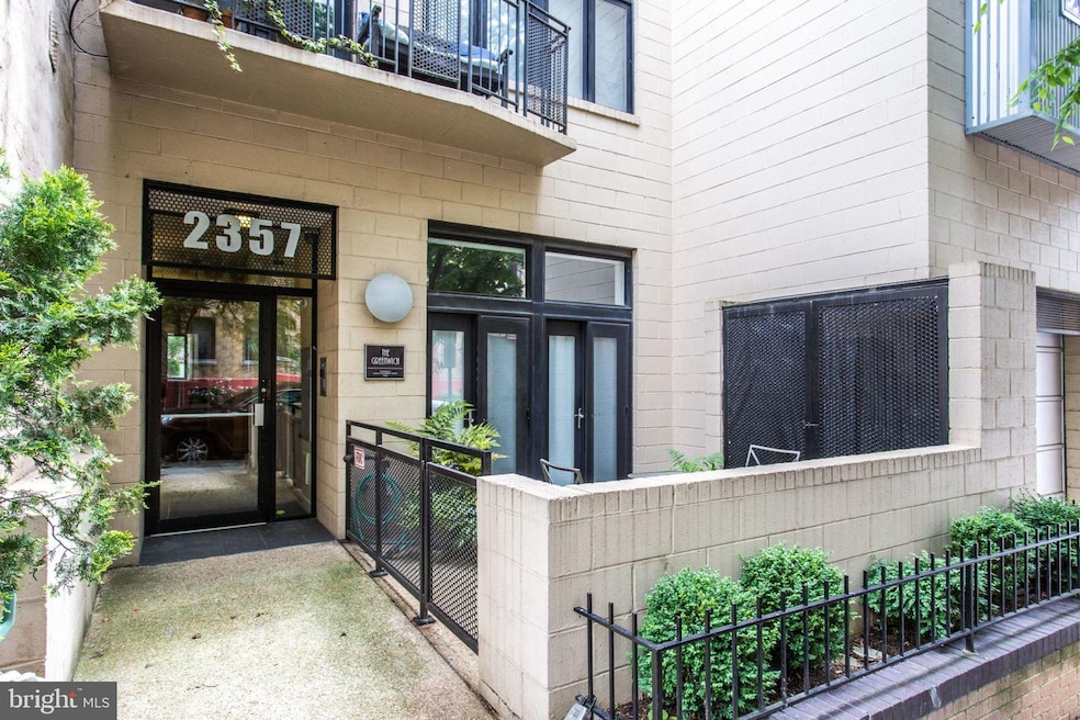 2357 Champlain St NW unit 202, Washington, DC 20009 - photo 1