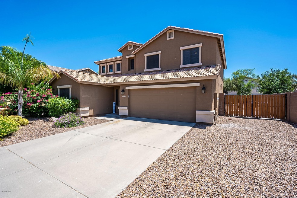 10227 E Capri Ave, Mesa, AZ 85208 - photo 1