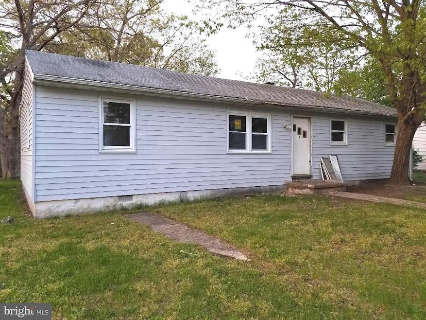 622 Weymouth Rd, Browns Mills, NJ 08015 - photo 1