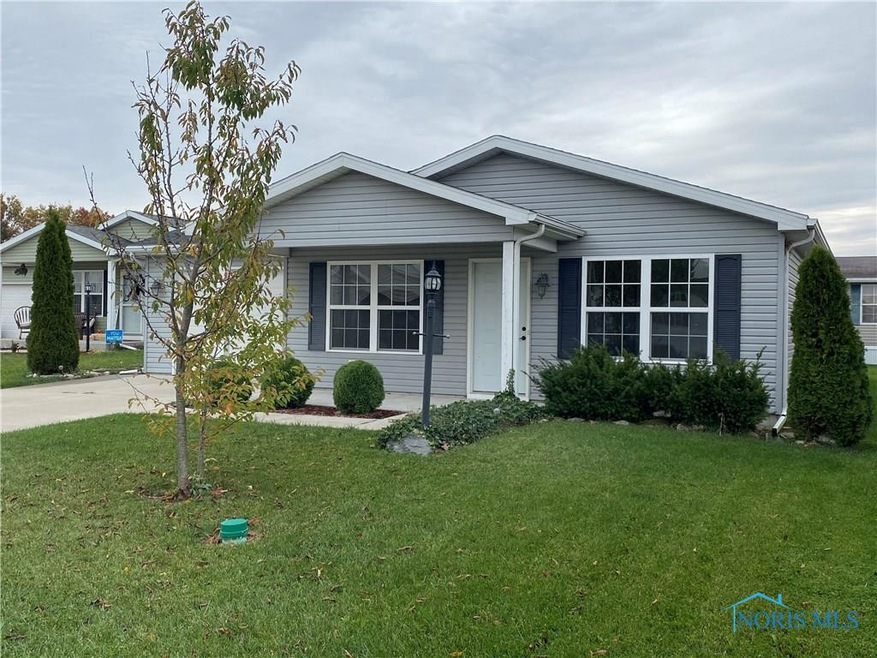 312 Crabtree Ln, Delta, OH 43515 - photo 1