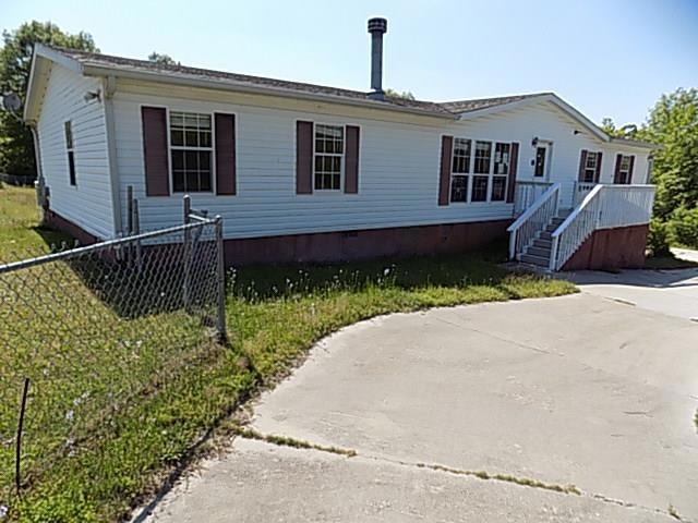 401 Spring Valley Dr, Byron, GA 31008 - photo 1