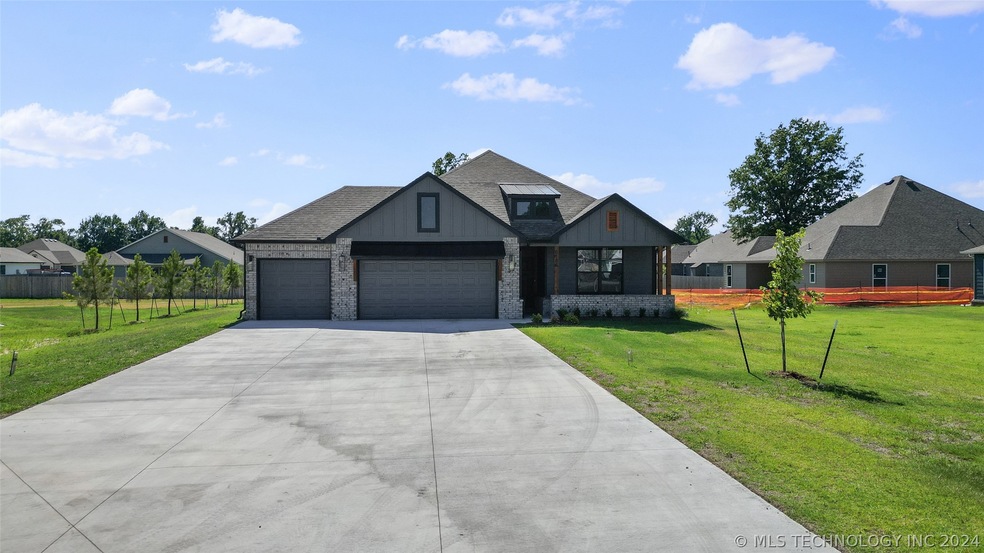 6186 S 319th East Ave, Broken Arrow, OK 74014 - photo 1