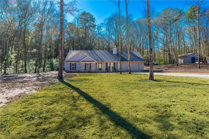 683 Carla Ct, Winder, GA 30680 - photo 1