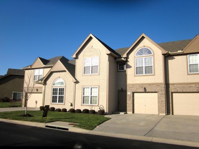 15806 W 61st Terrace, Shawnee, KS 66217 - photo 1