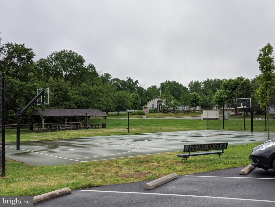 21806 Stonington Square, Sterling, VA 20164 - photo 1