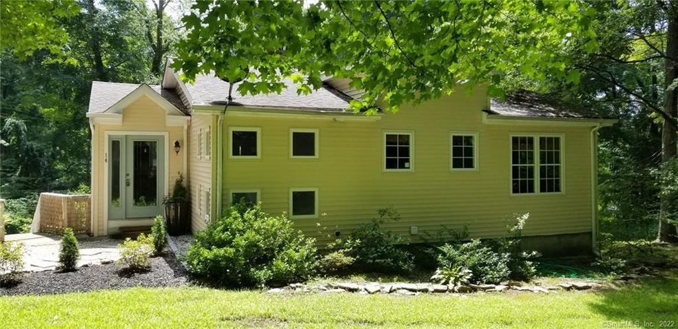14 Nicholdale Rd, Shelton, CT 06484 - photo 1