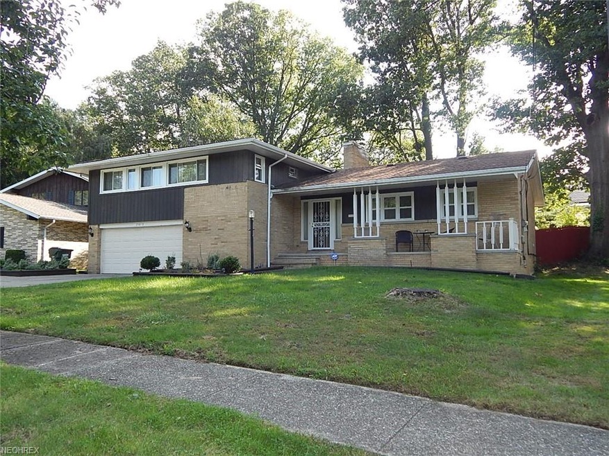 Welcome home to 25610 Breckenridge Drive