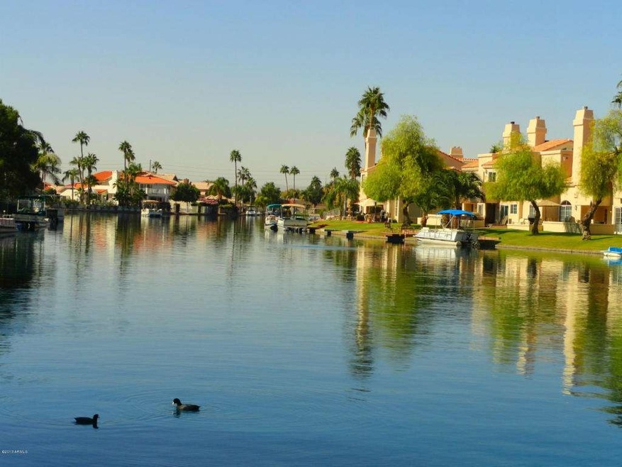 The Islands Lake Community