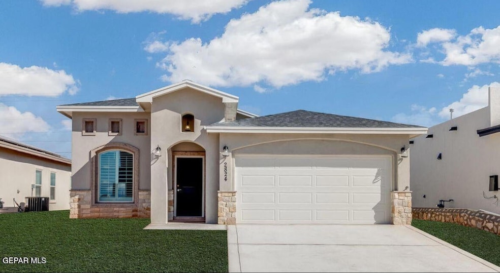 453 Sun Temple Rd, Socorro, TX 79927 - photo 1