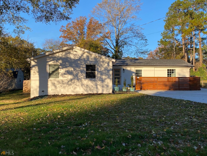 3000 Strathmoor Rd SE, Smyrna, GA 30080 - photo 1