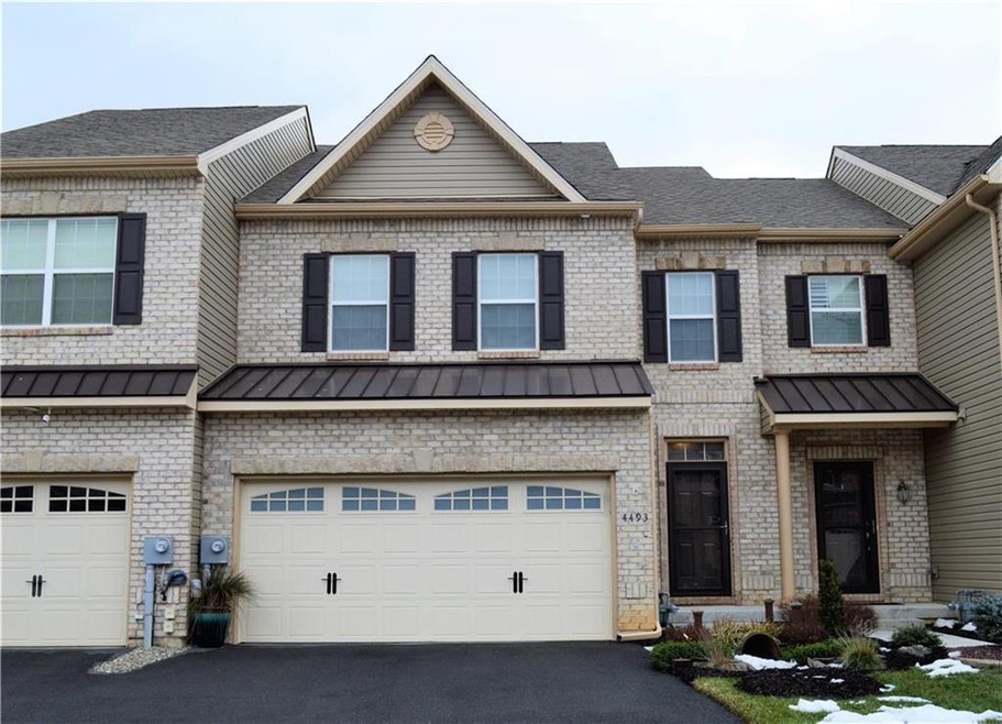 4493 Cottonwood Dr, Nazareth, PA 18064 - photo 1