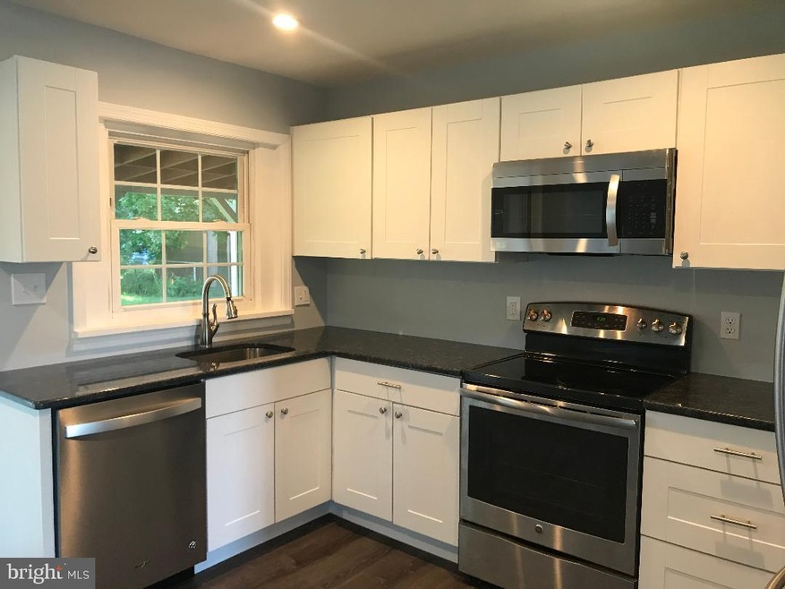 135 Schubert Ave, Runnemede, NJ 08078 - photo 1