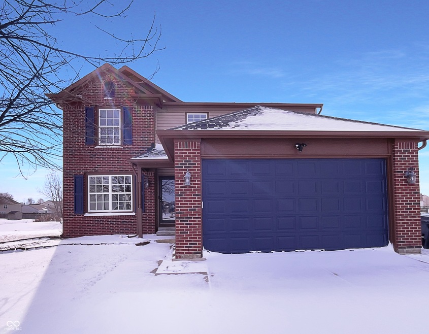 1155 Dark Star Ct, Whiteland, IN 46184 - photo 1