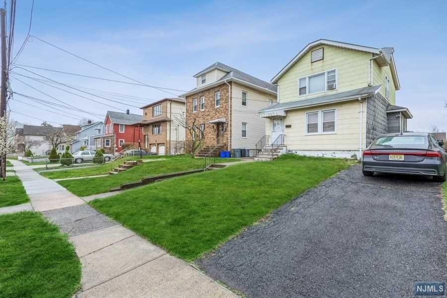 15 Delafield Ave, Lyndhurst, NJ 07071 - photo 1