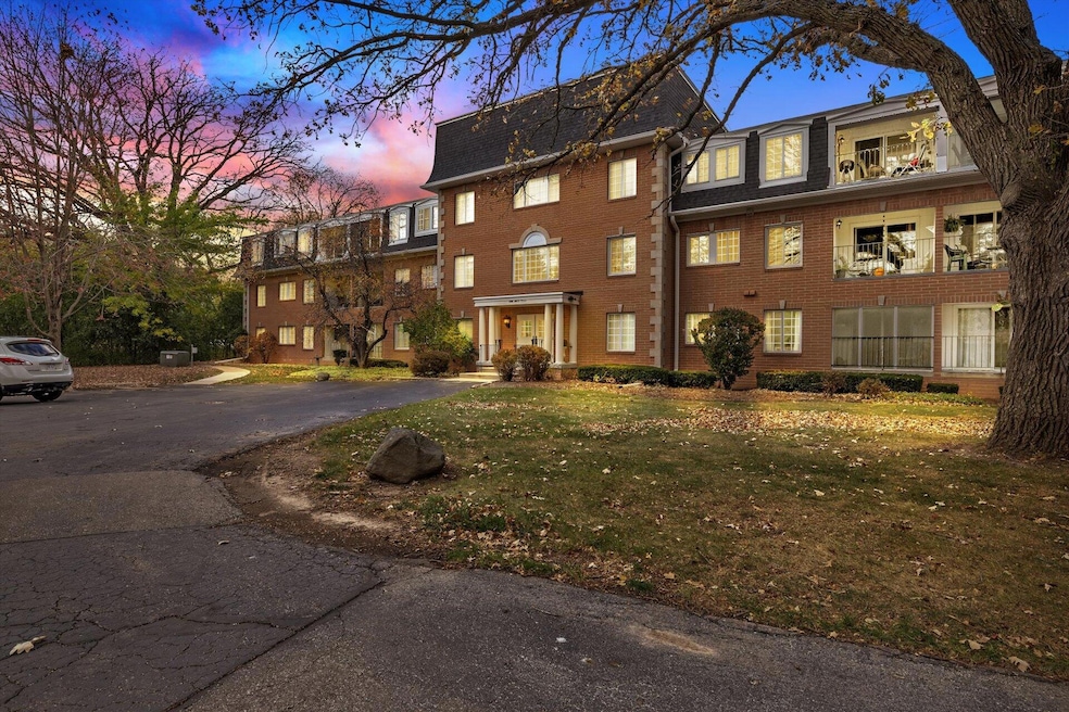 12990 W Bluemound rd Unit 303