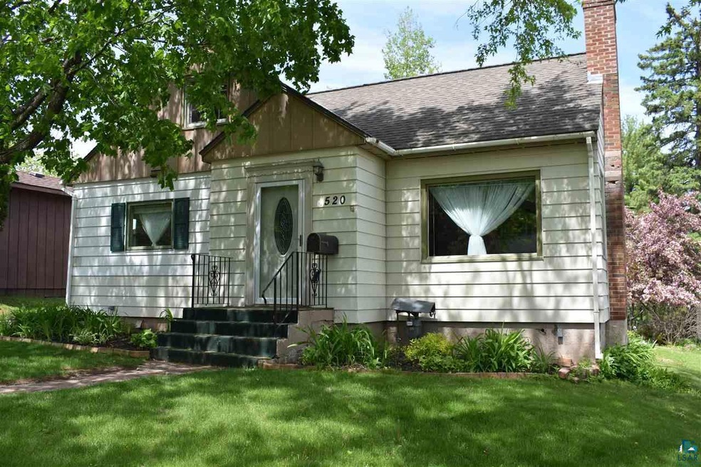 520 N 34th Ave E, Duluth, MN 55804 - photo 1