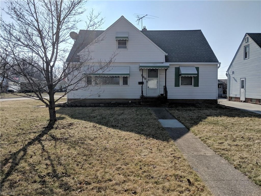 860 E 305th St, Willowick, OH 44095 - photo 1