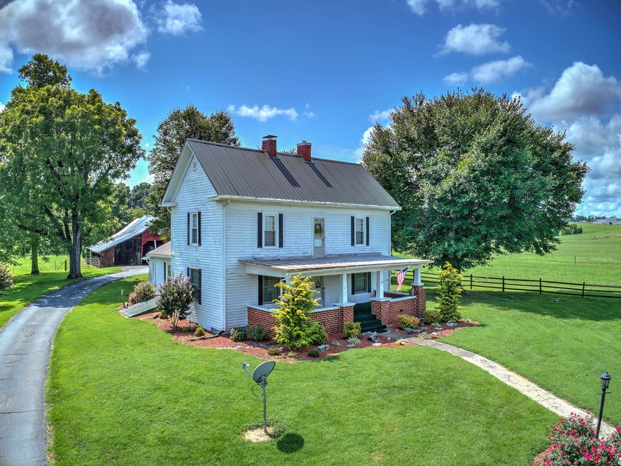 1087 McBride Ln