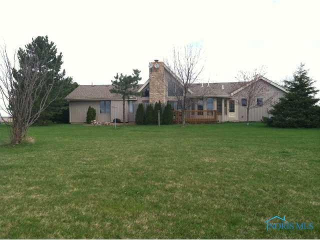 17776 W Moline Martin Rd, Graytown, OH 43432 - photo 1