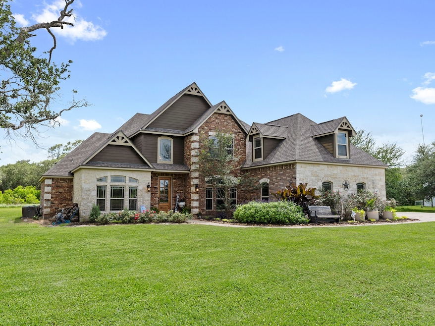 Pending $649,900