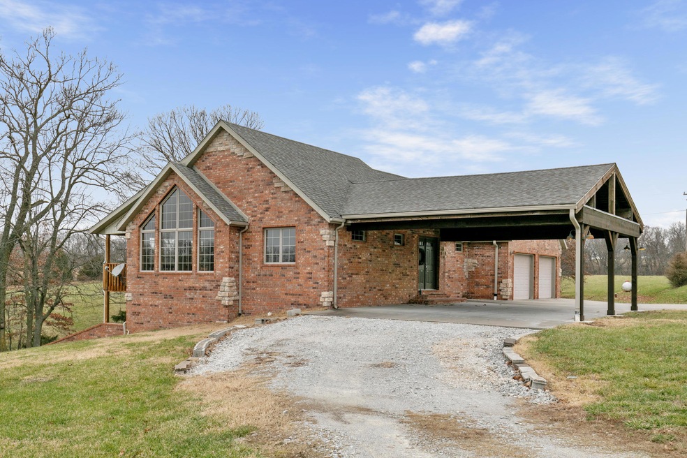 941 E Minnehaha Rd, Nixa, MO 65714 - photo 1