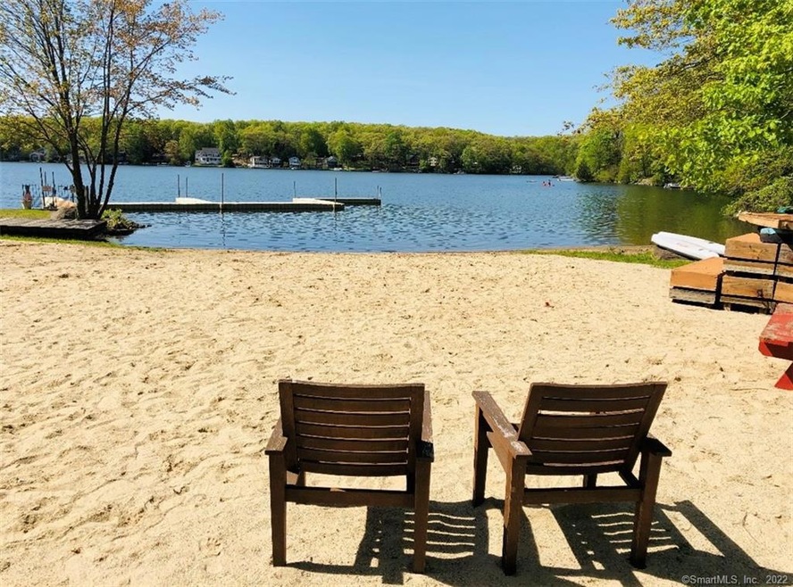 13 Mohican Trail, East Hampton, CT 06424 - photo 1