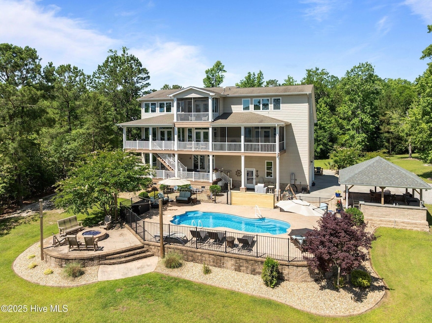 506 Long Point Rd