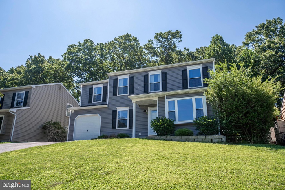 1642 Farnham Ln, Downingtown, PA 19335 - photo 1