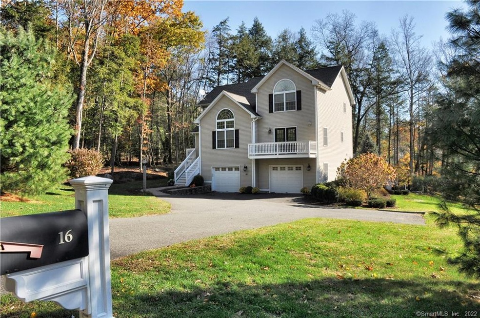 16 Hemlock Ridge Rd, Southbury, CT 06488 - photo 1