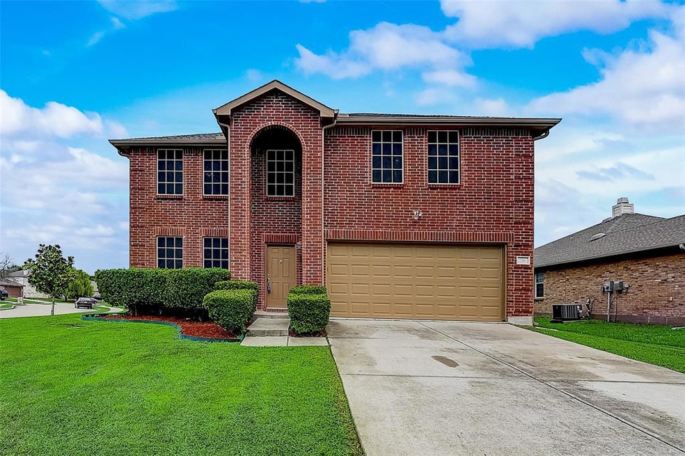718 Kinston Ct, Wylie, TX 75098 - photo 1