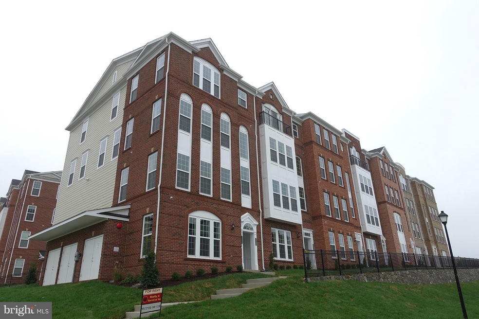 20694 Erskine Terrace, Ashburn, VA 20147 - photo 1