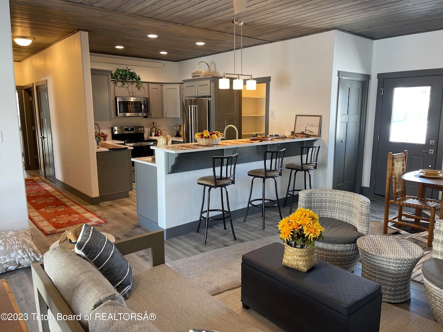 835 Eagles Rest Dr, Driggs, ID 83422 - photo 1