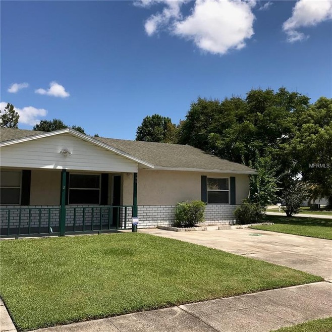 190 Rebecca Dr NE, Winter Haven, FL 33881 - photo 1