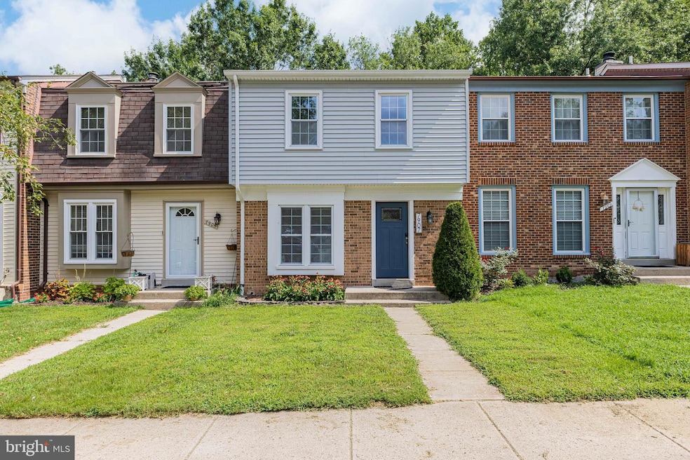 7907 Pebble Brook Ct, Springfield, VA 22153 - photo 1