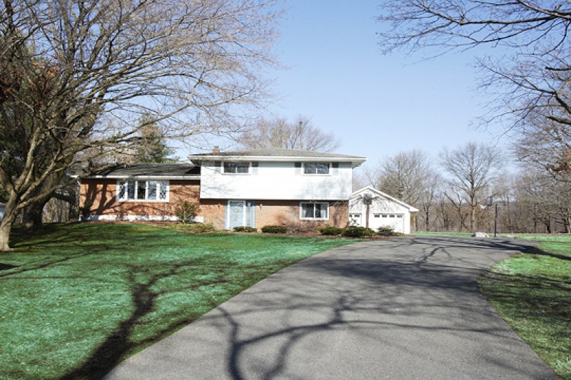 430 Washburn Ave, Washington, NJ 07882 - photo 1