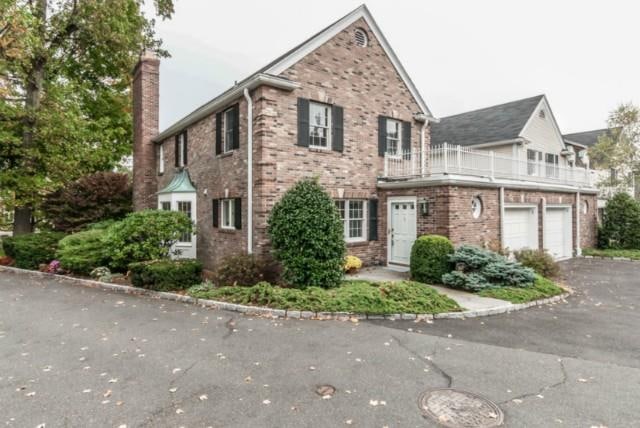 177 South Ave unit 1, New Canaan, CT 06840 - photo 1