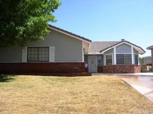 18170 Country Glen Ln, Victorville, CA 92395 - photo 1