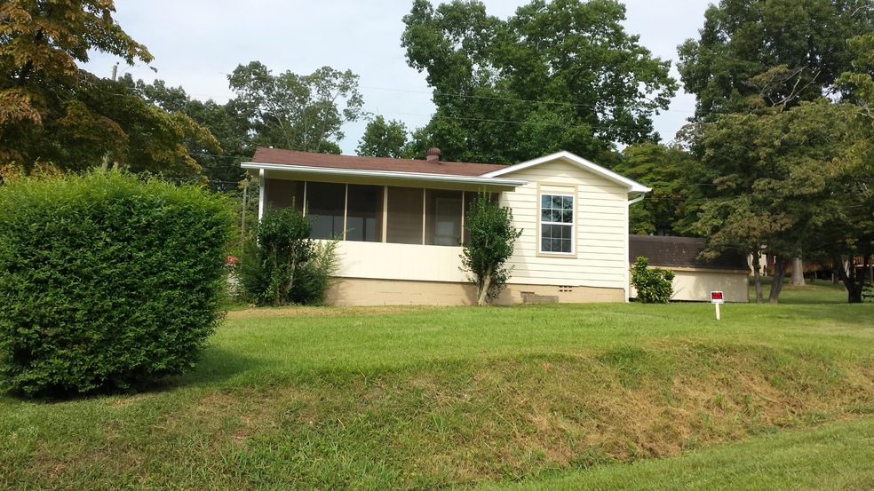 1647 Wa Ni Village Rd, Rutledge, TN 37861 - photo 1