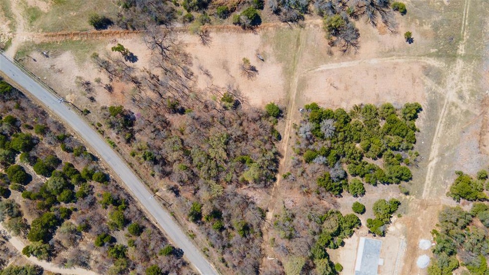 4408 Veal Station Rd, Weatherford, TX 76085 - photo 1