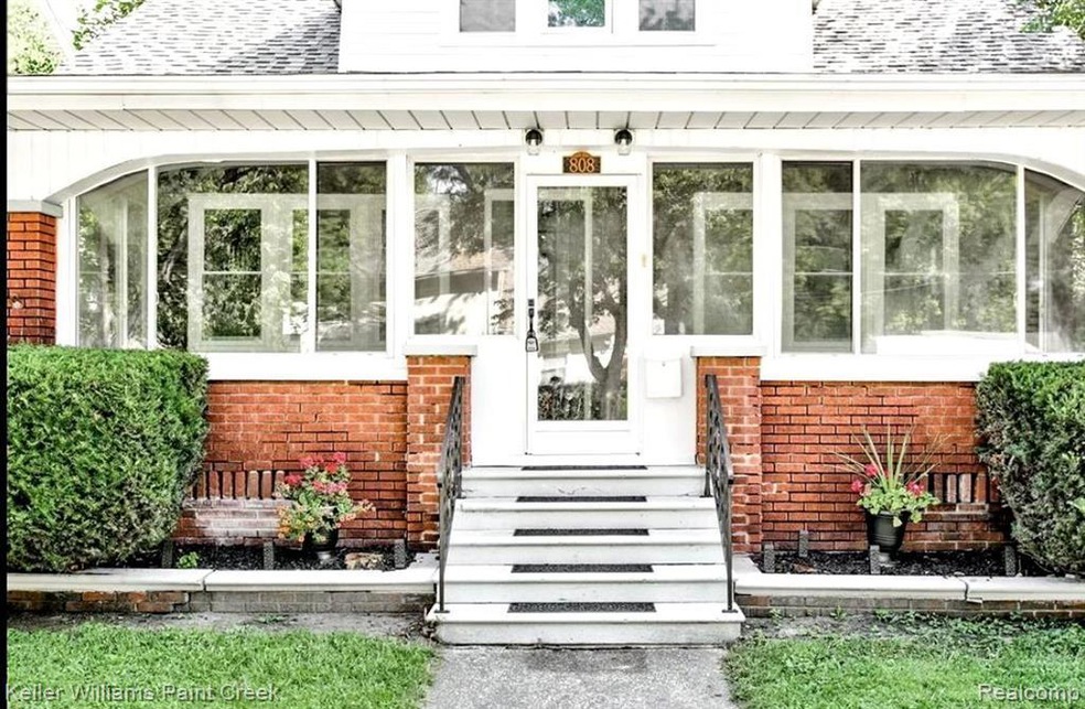 808 15th St, Port Huron, MI 48060 - photo 1