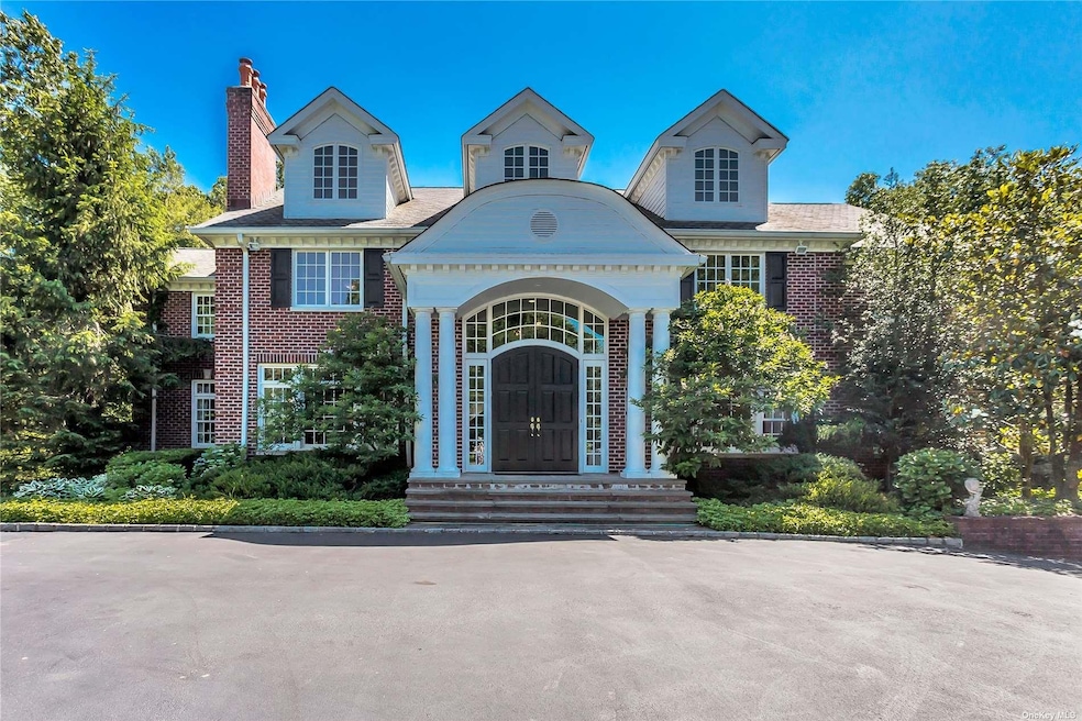 134 Wheatley Rd, Glen Head, NY 11545 - photo 1