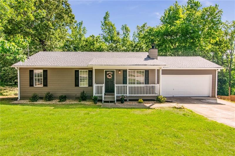 189 Panther Ct, Hoschton, GA 30548 - photo 1