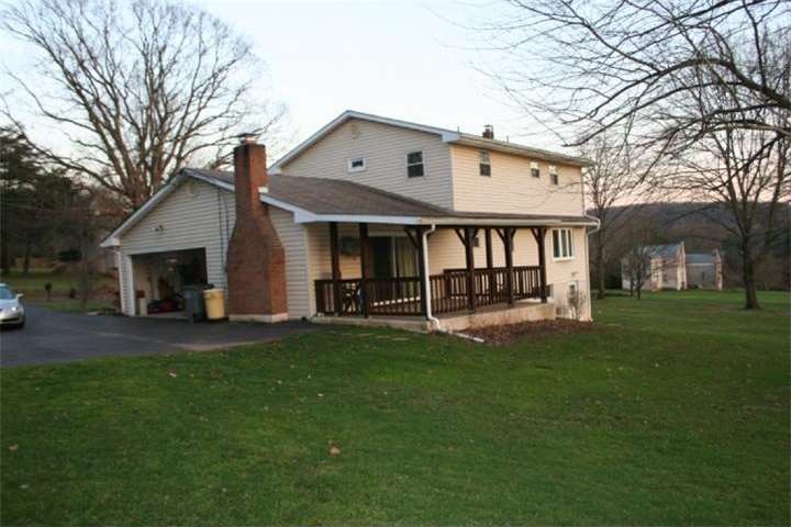 1405 Unionville Rd, Pottstown, PA 19465 - photo 1
