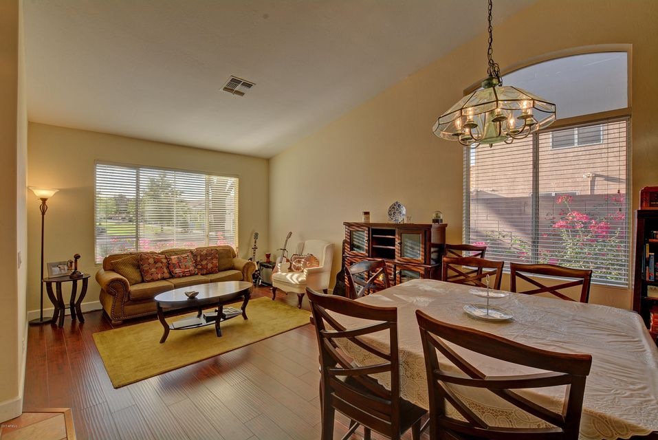 863 N Brandon Dr unit 2, Chandler, AZ 85226 - photo 1